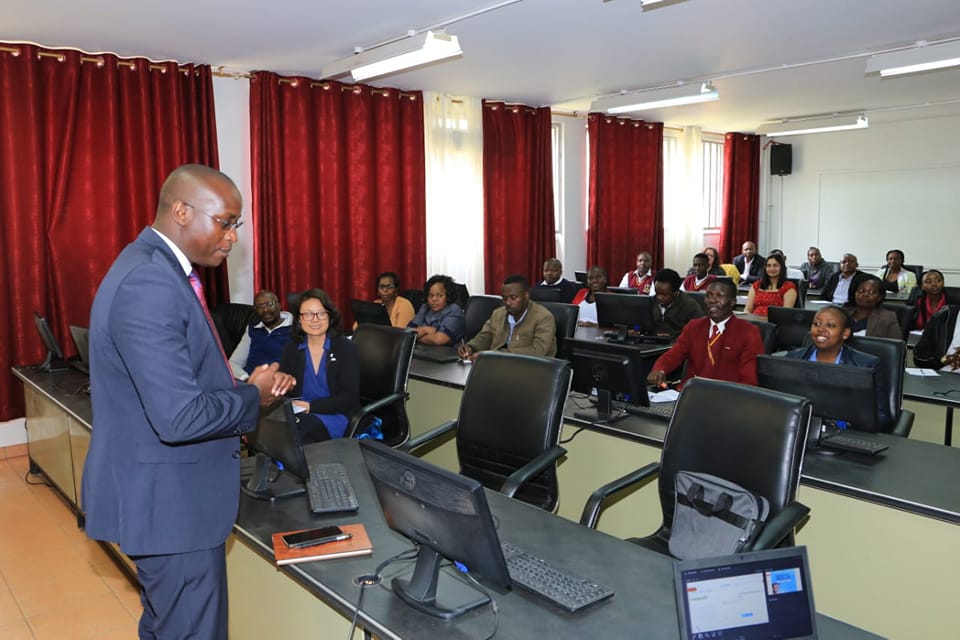 College staff trained to optimize workforce productivity