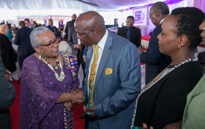 First Lady to sponsor 100 needy students